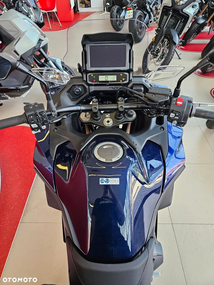 Honda NT - 11