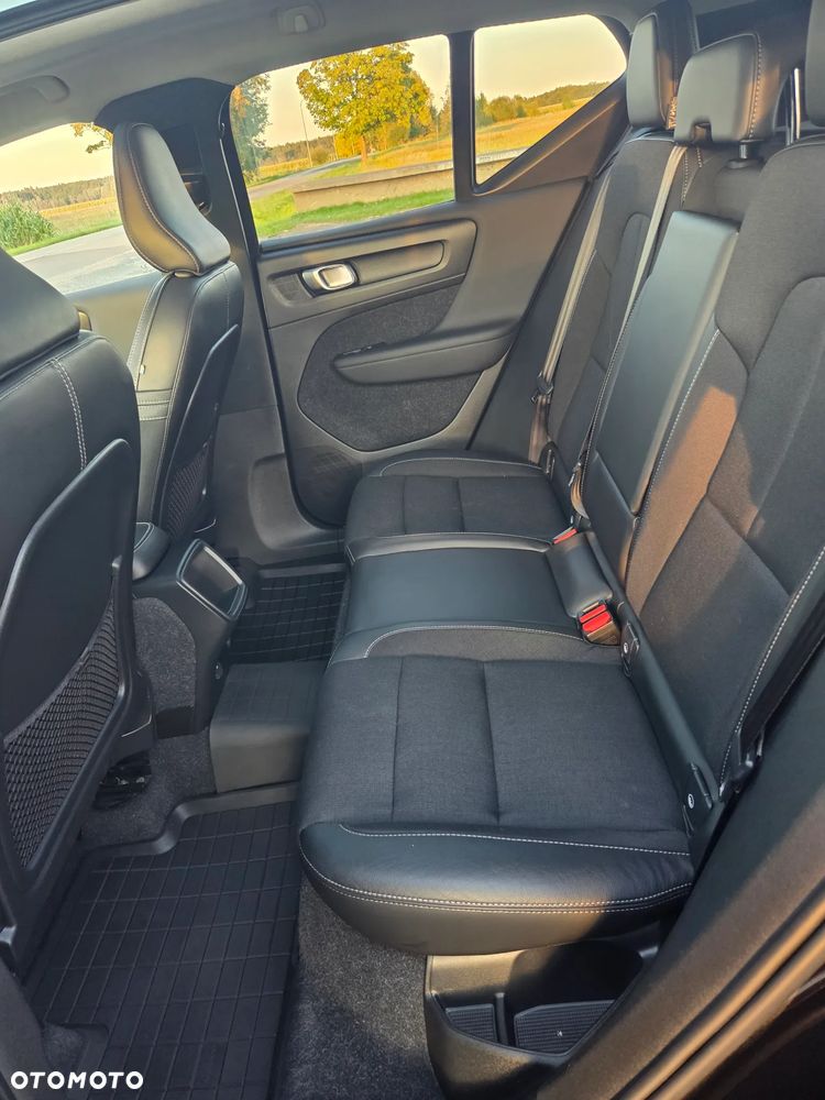 Volvo XC 40 - 11
