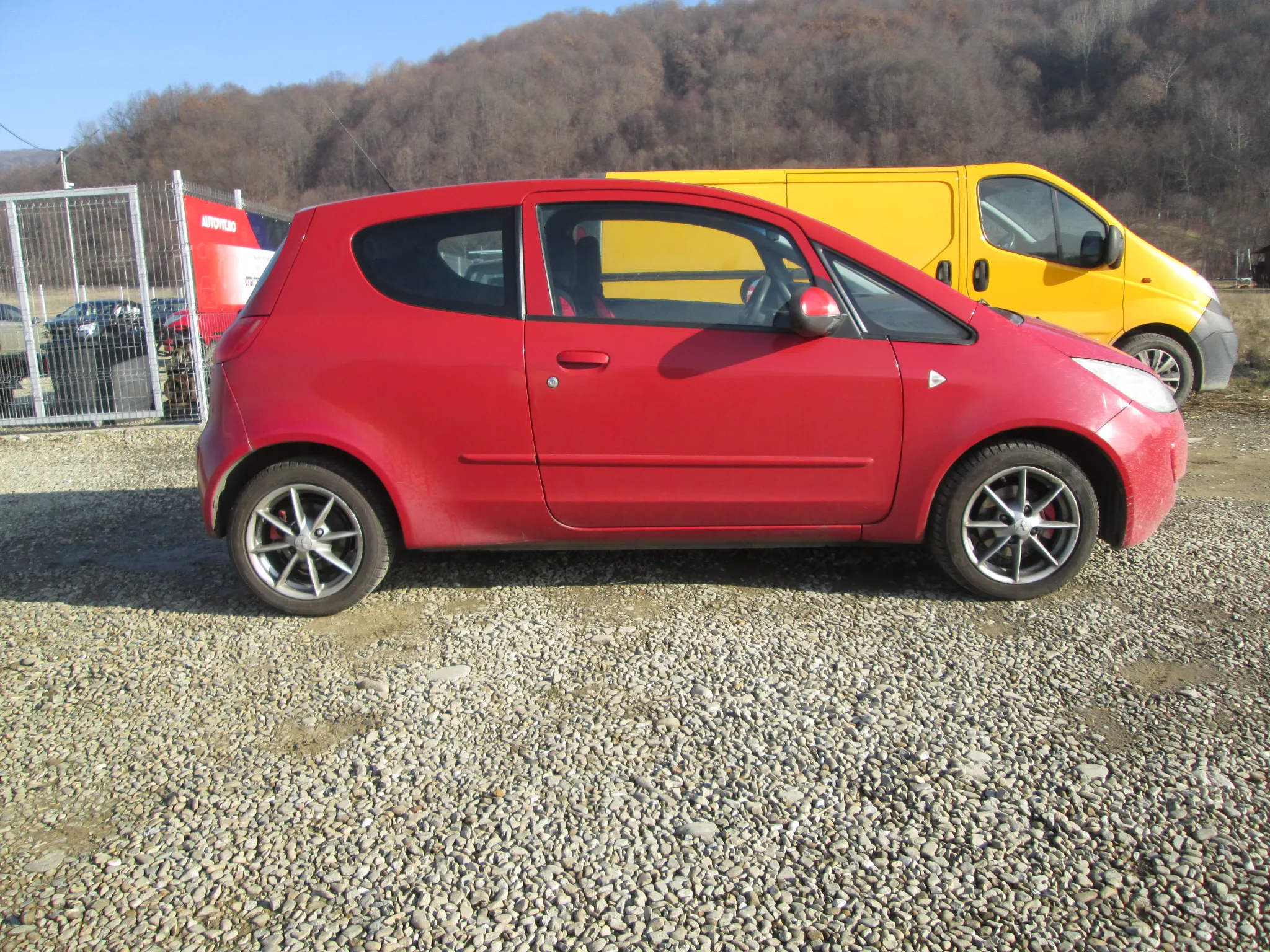 Dezmembrez Mitsubishi Colt 2006 - 3