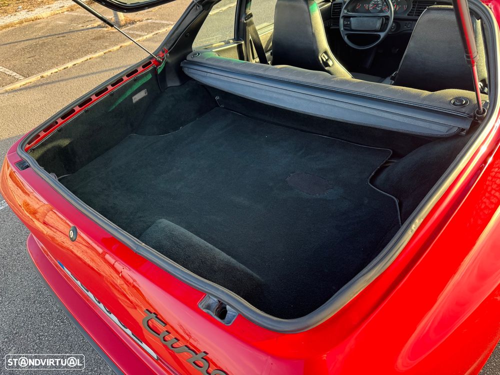 Porsche 944 Turbo S - 27