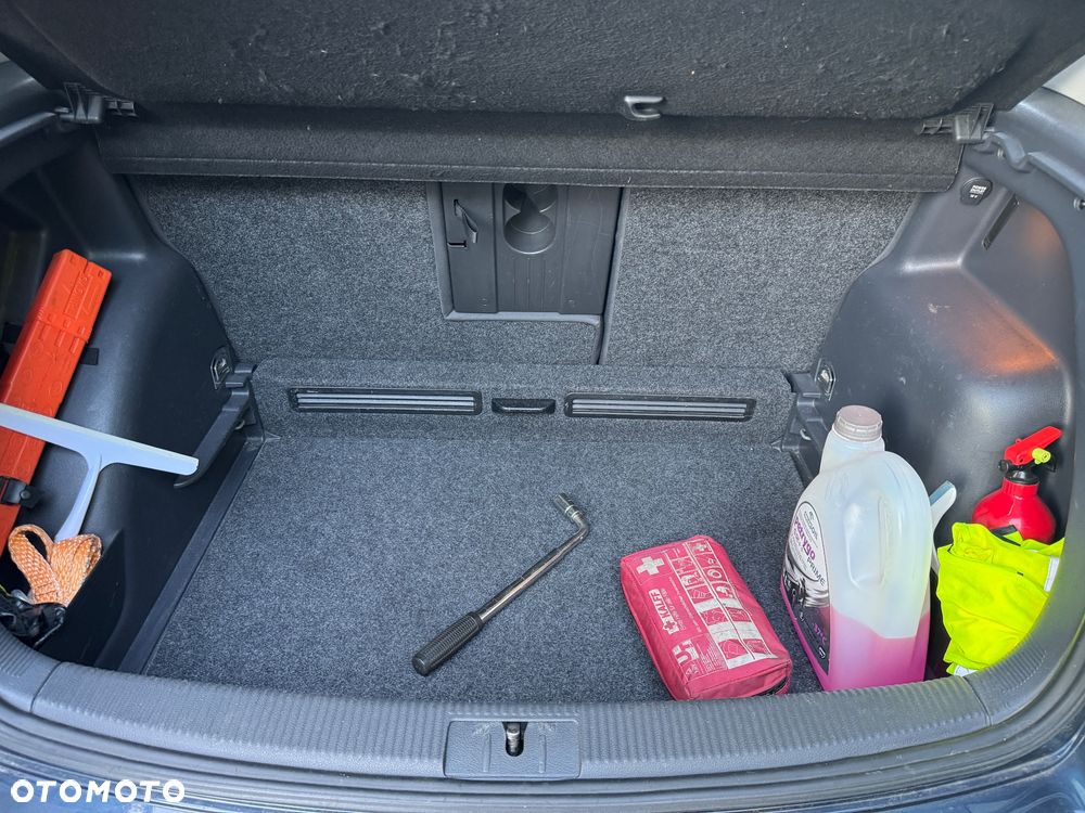 Volkswagen Golf 2.0 TDI Comfortline - 8