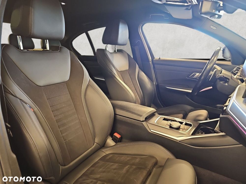 BMW Seria 3 - 23