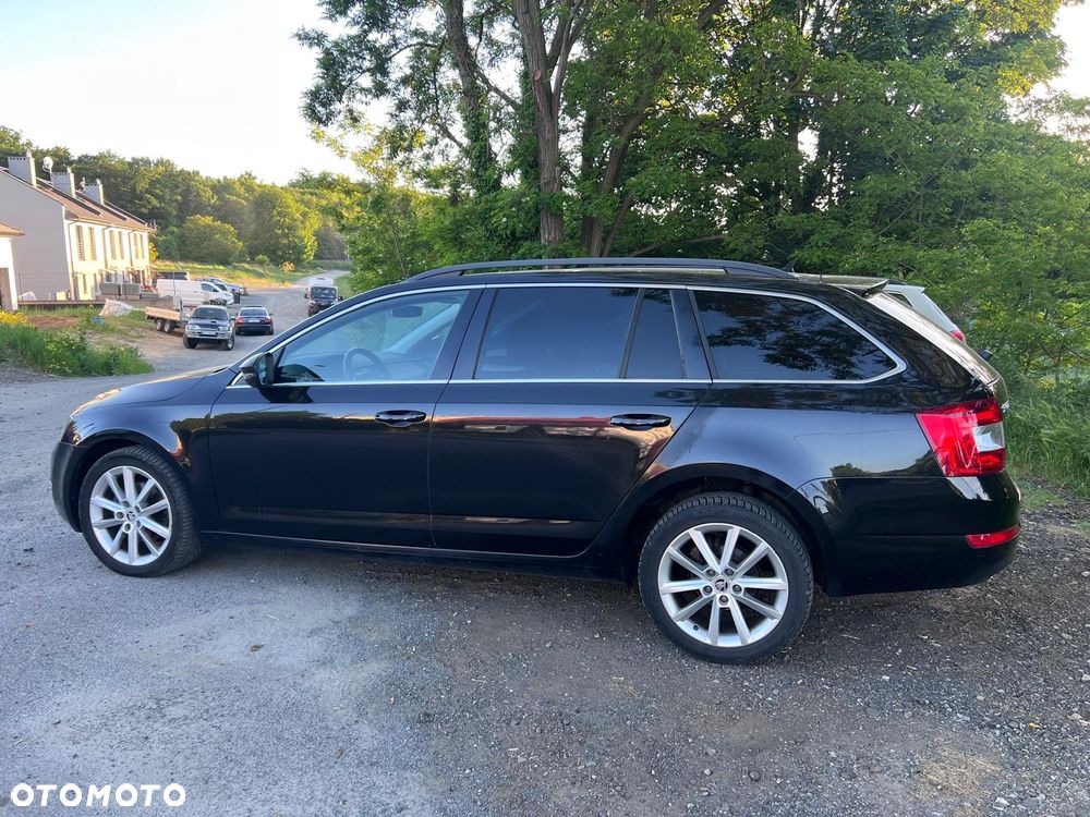 Skoda Octavia 2.0 TDI DSG Ambition - 5