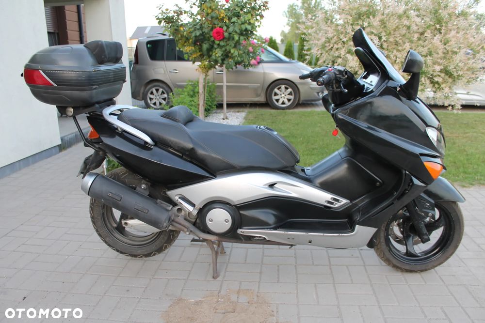 Yamaha Tmax - 5