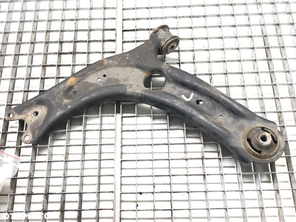 WAHACZ LEWY PRZÓD  SEAT ATECA (KH7, KHP) 2016 - 2022 1.4 TSI 110 kW [150 KM] benzyna 2016 - 2022 - 1