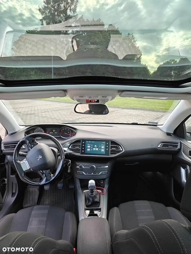 Peugeot 308 2.0 Blue HDi Allure S&S - 10