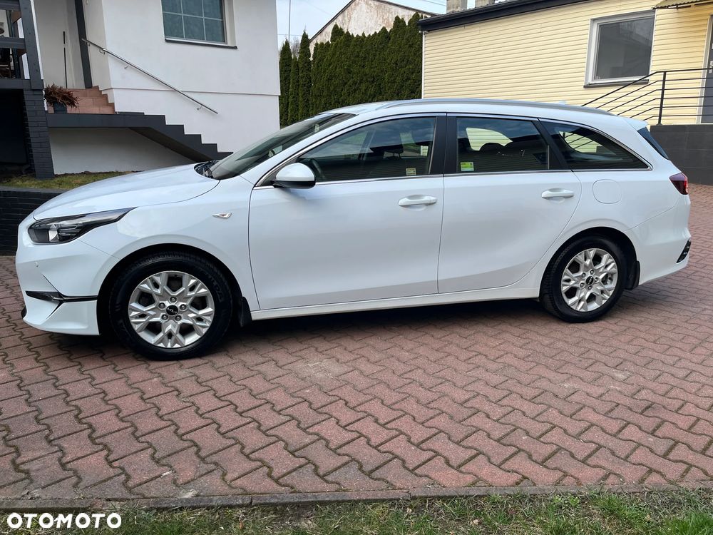 Kia Ceed 1.5 T-GDI M - 5