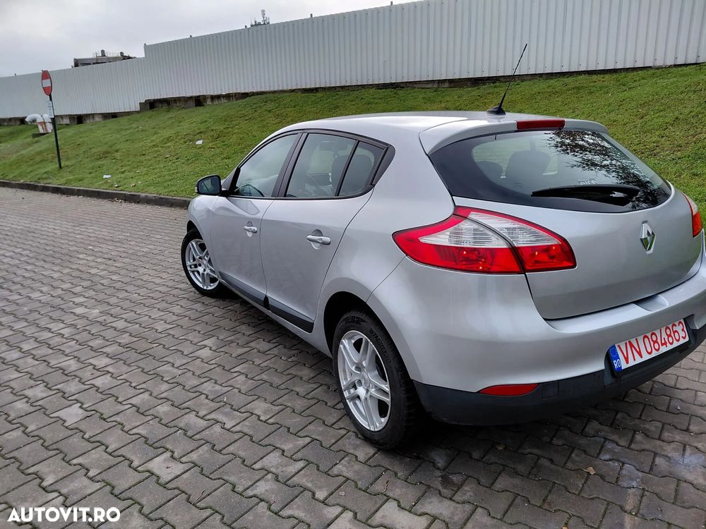 Renault Megane - 5