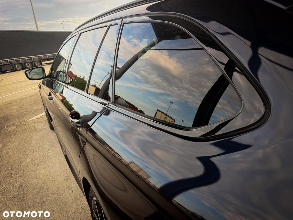 BMW Seria 5 520d xDrive mHEV M Sport sport - 35