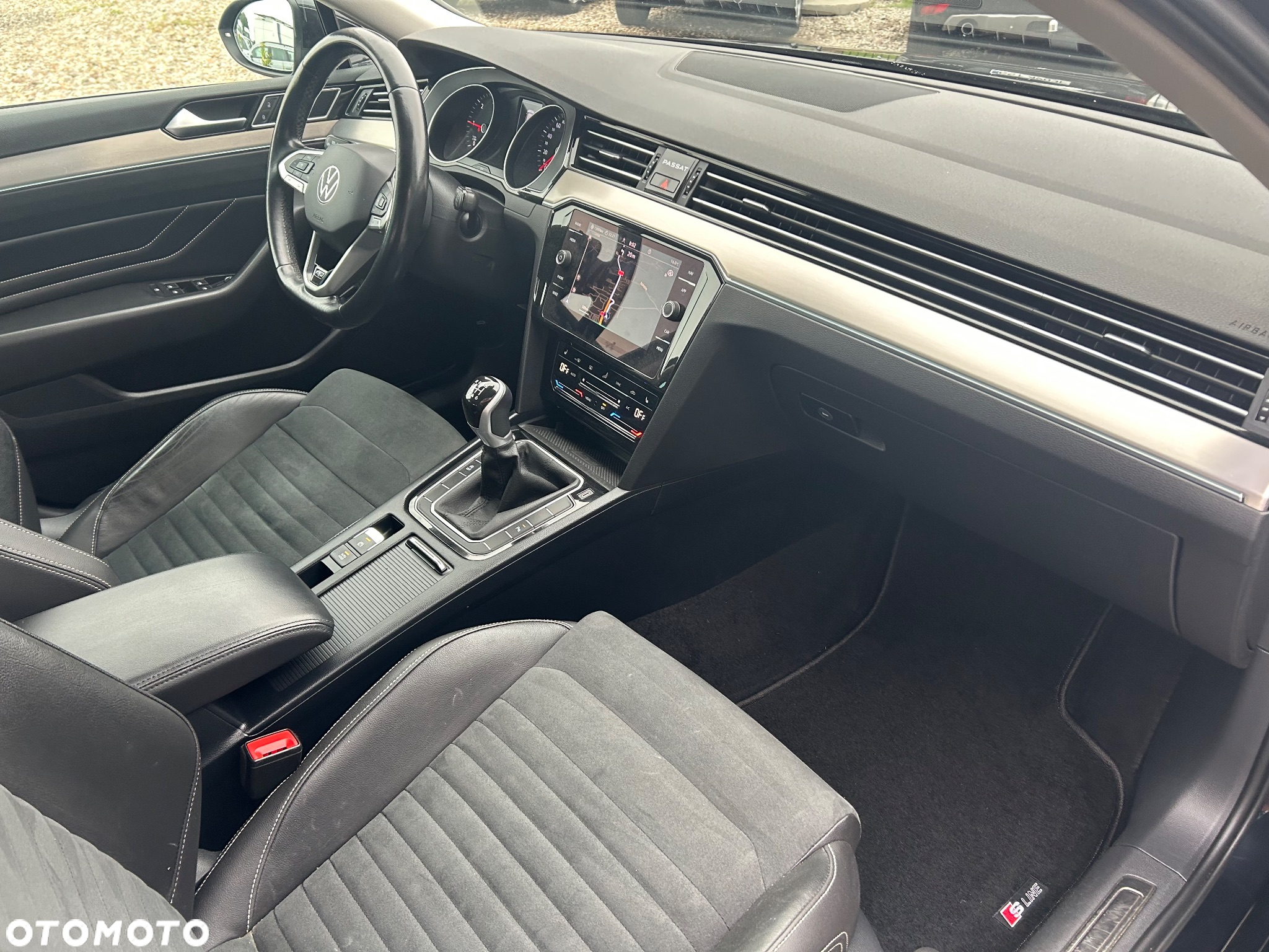 Volkswagen Passat Variant 2.0 TDI (BlueMotion Technology) Trendline - 32