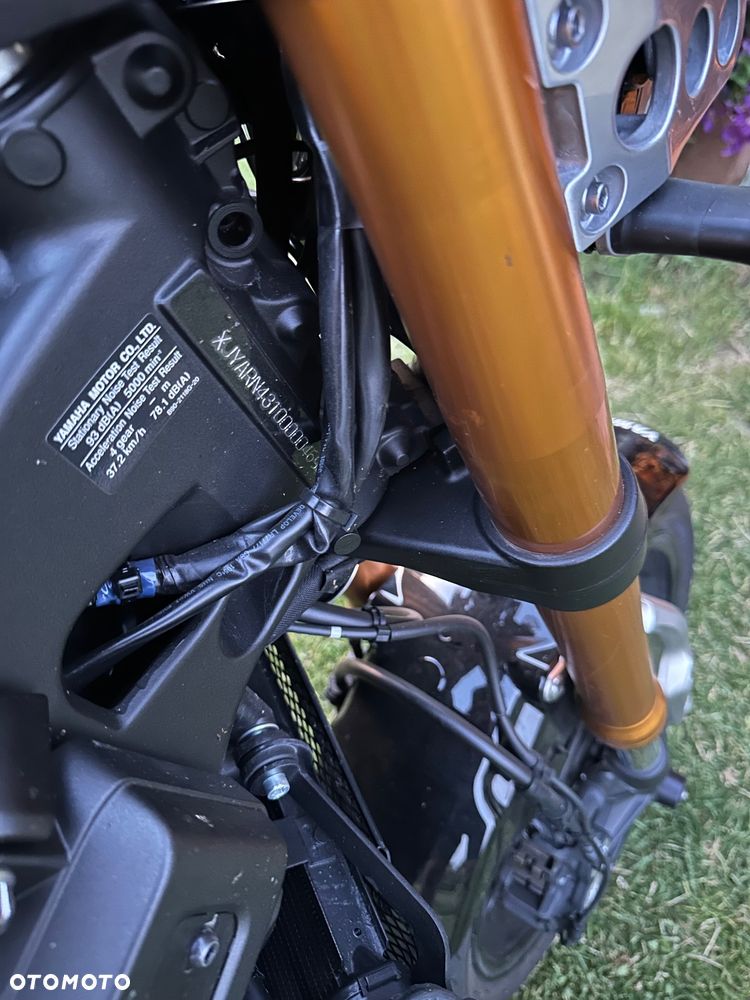 Yamaha XSR - 17