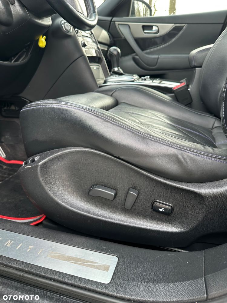 Infiniti QX70 3.0d S Premium - 19