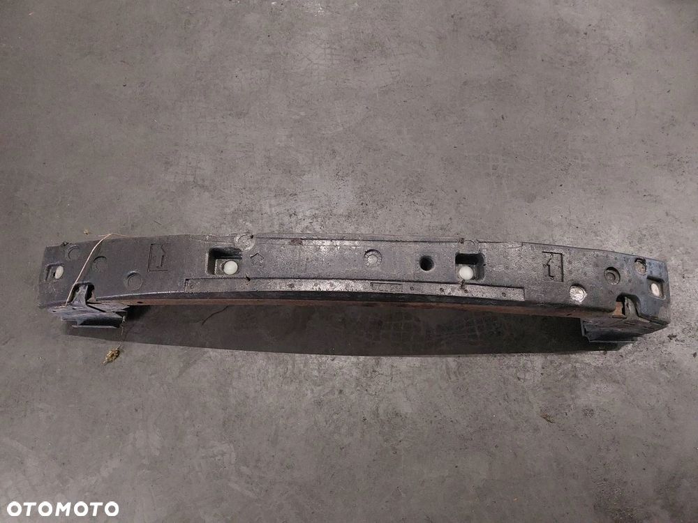 ZDERZAK PRZÓD CHRYSLER VOYAGER IV - 2