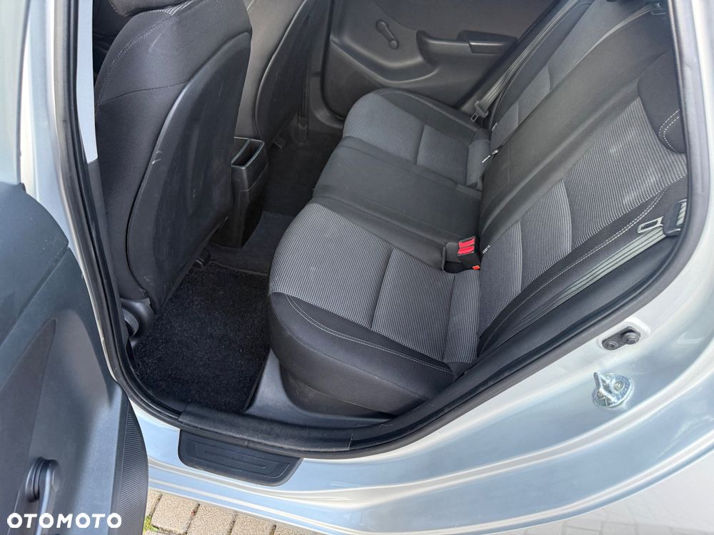 Hyundai i30 1.4 Classic + - 13