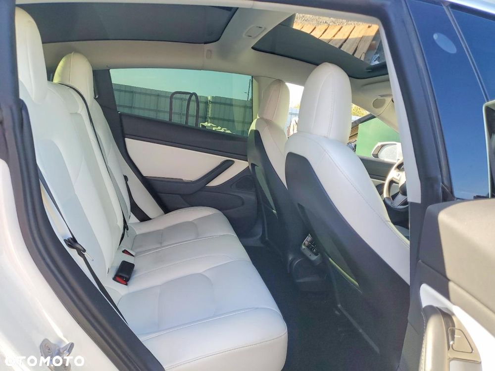 Tesla Model 3 Langstreckenbatterie Allradantrieb Dual Motor Performance - 13