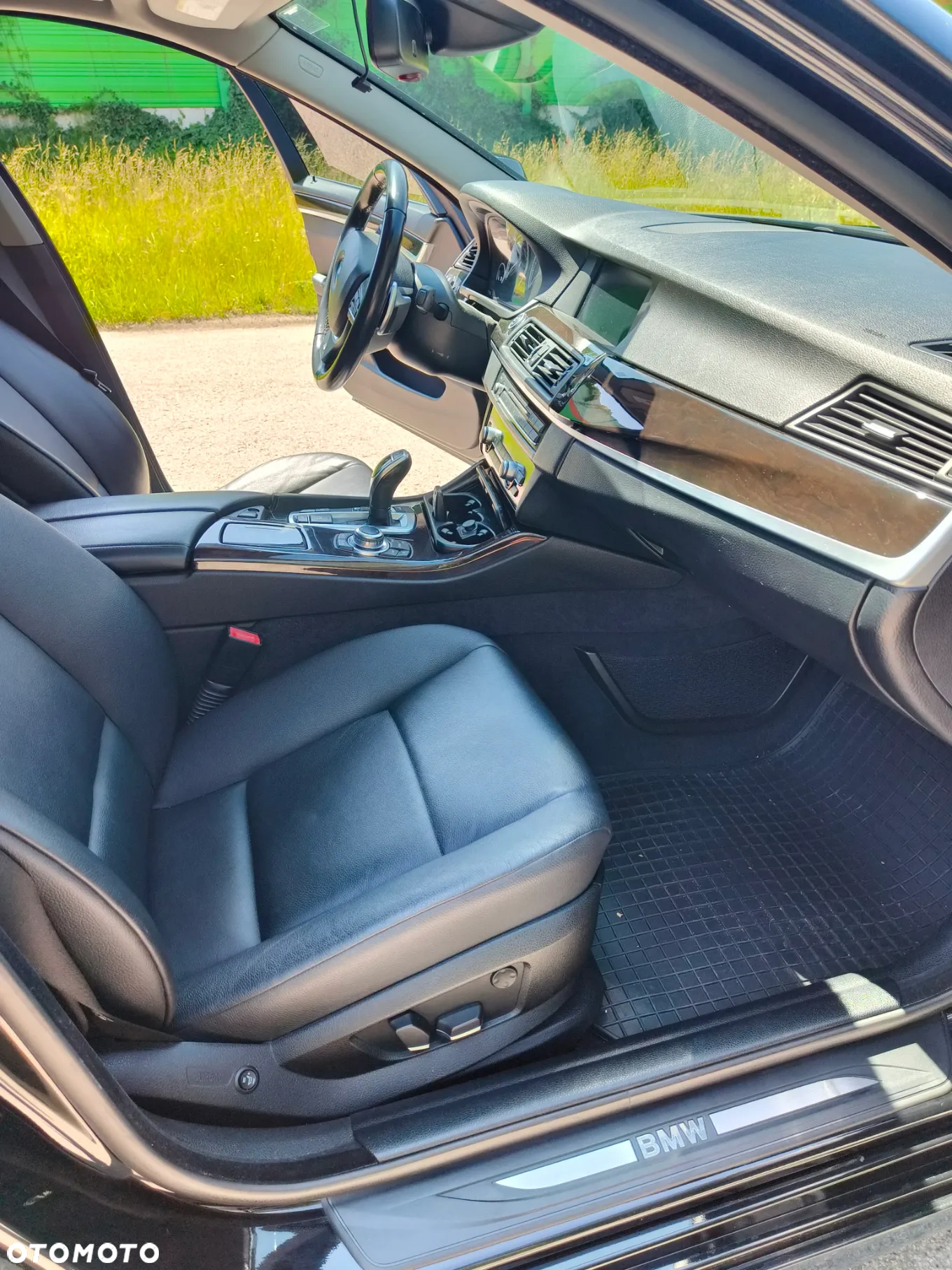 BMW Seria 5 535i xDrive - 16