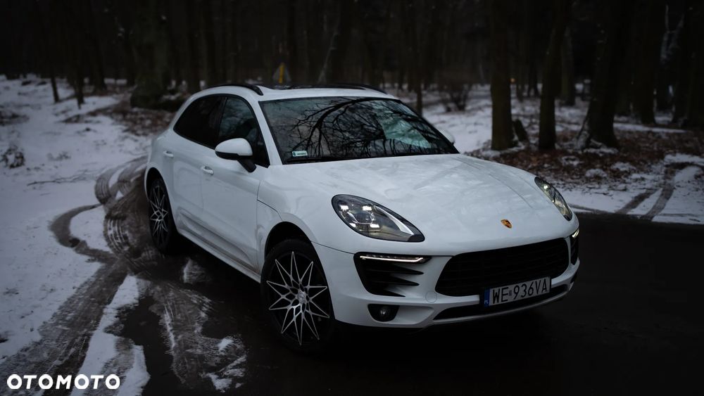 Porsche Macan - 1