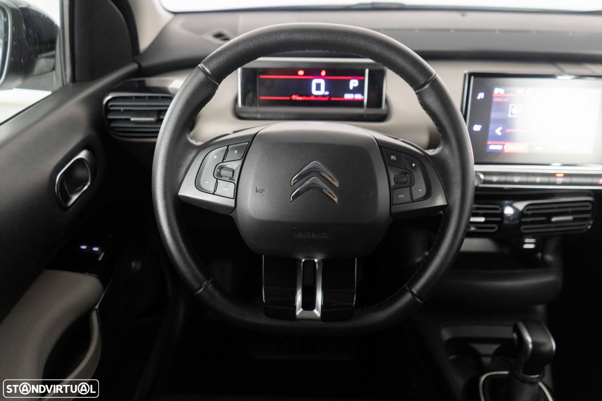 Citroën C4 Cactus 1.2 PureTech Feel Business EAT6 - 25