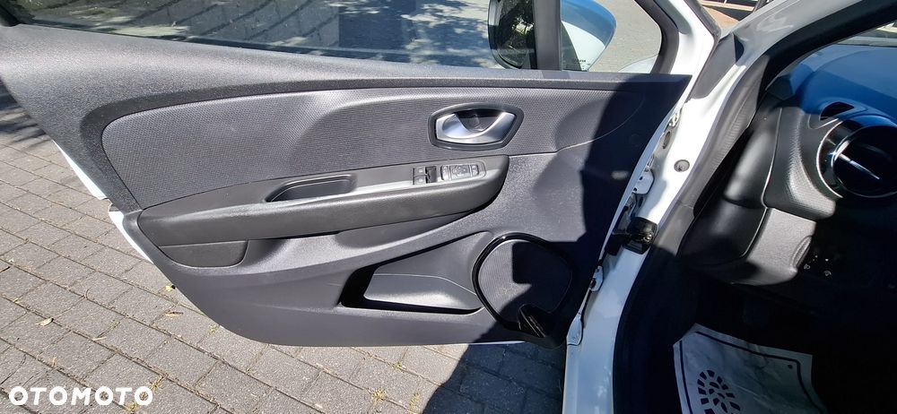 Renault Clio 0.9 Energy TCe Limited - 10