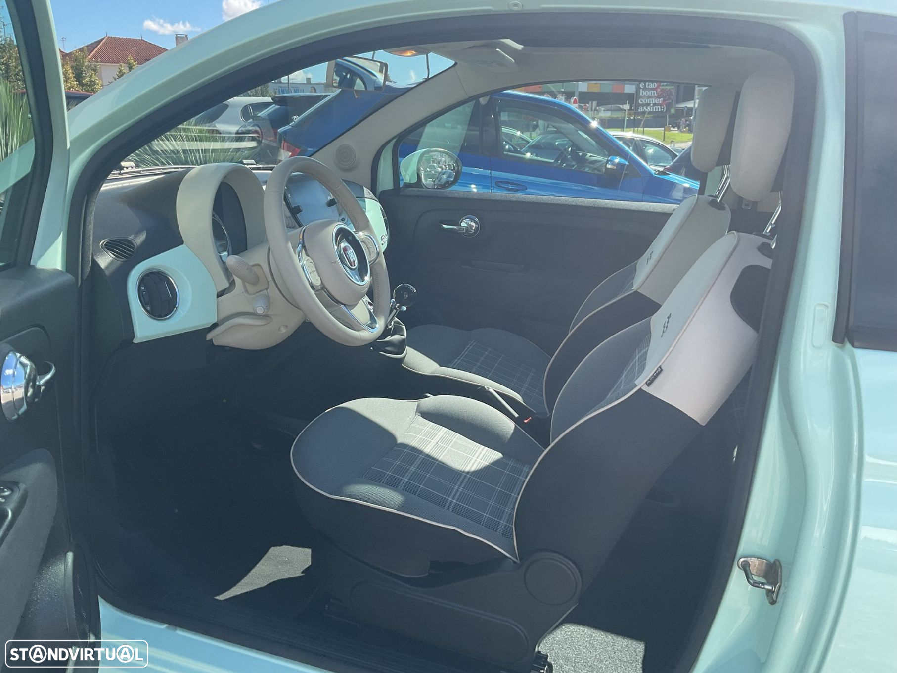 Fiat 500 1.0 Hybrid Lounge - 22