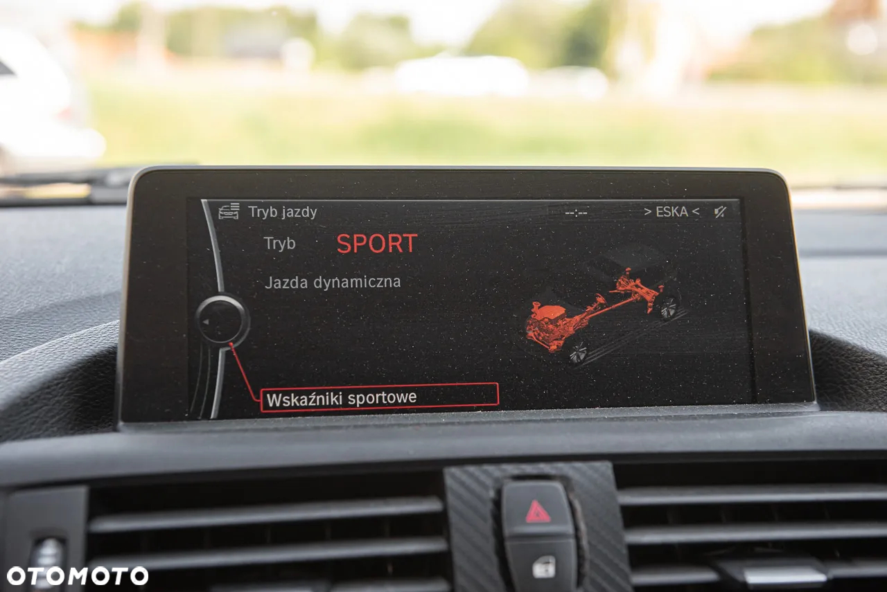 BMW Seria 1 118i - 22