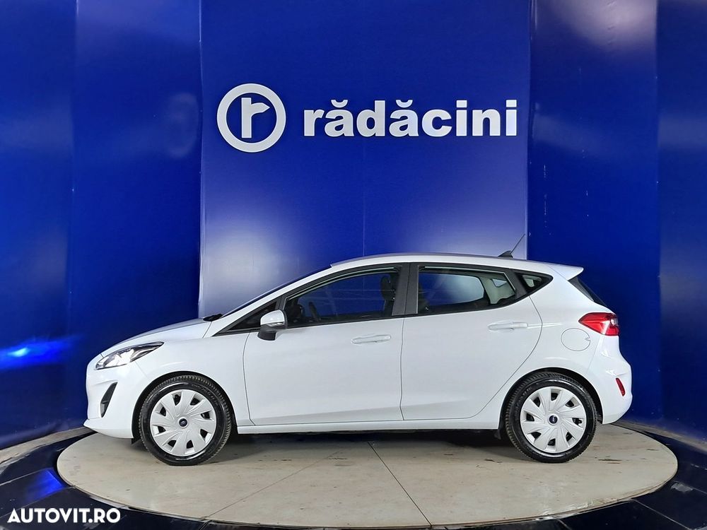Ford Fiesta - 12