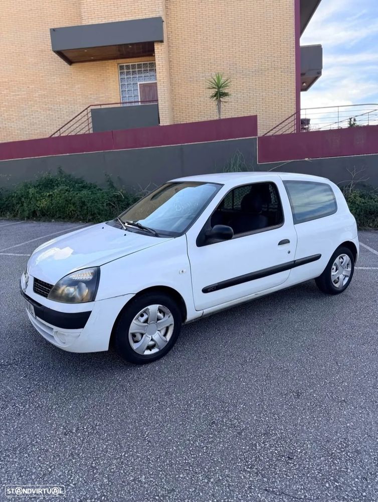 Renault Clio 1.5 dCi Confort - 12