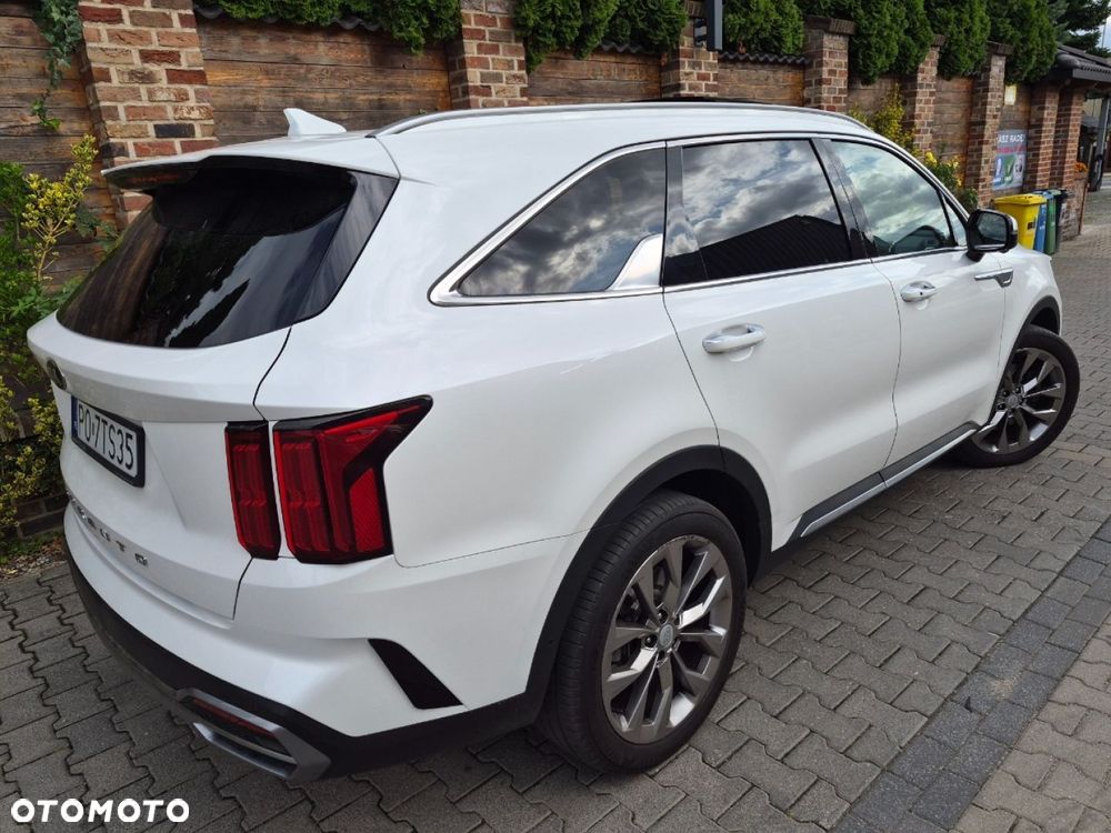 Kia Sorento - 4