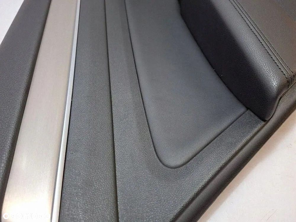 VW PASSAT B8 2019 Kombi Boczek drzwi tylnych prawy skóra LED 3G5867211 - 11