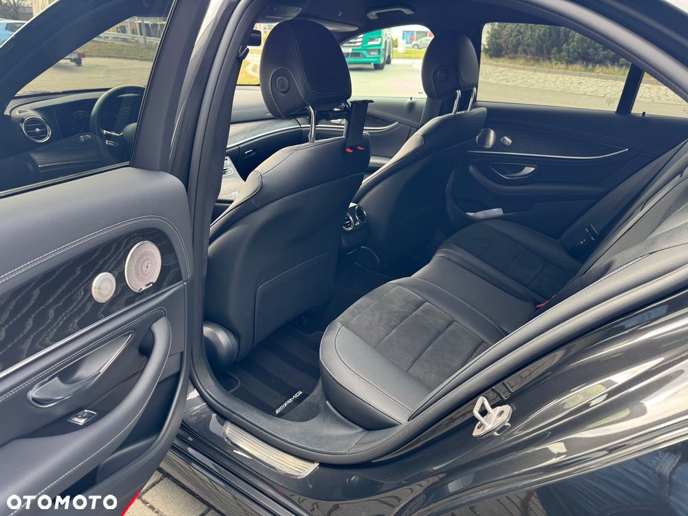 Mercedes-Benz Klasa E 220 d 4-Matic AMG - 17