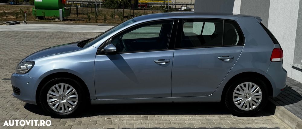 Volkswagen Golf 1.6 TDI BlueMotion Technology Comfortline - 16