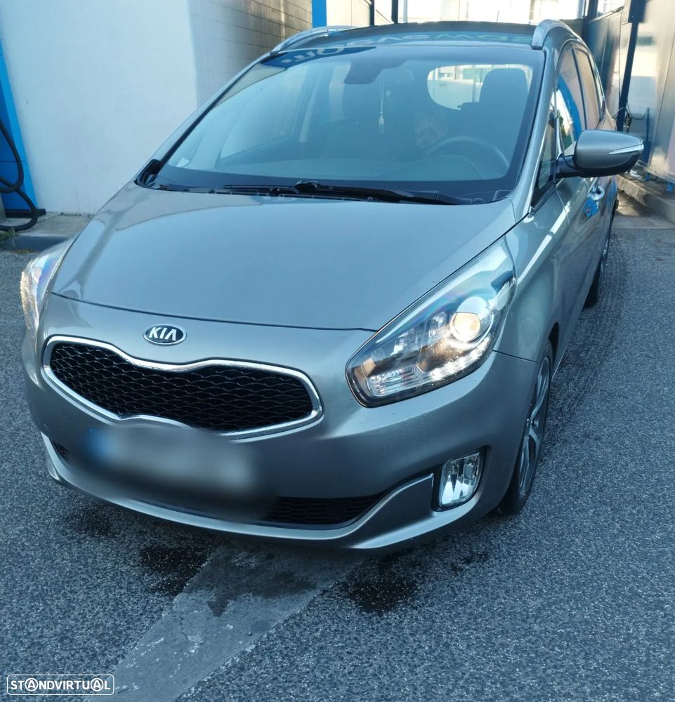 Kia Carens 1.7 CRDi ISG TX - 1