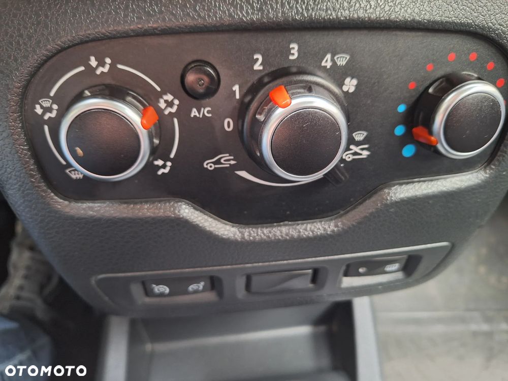 Dacia Dokker 1.5 Blue dCi Stepway - 15