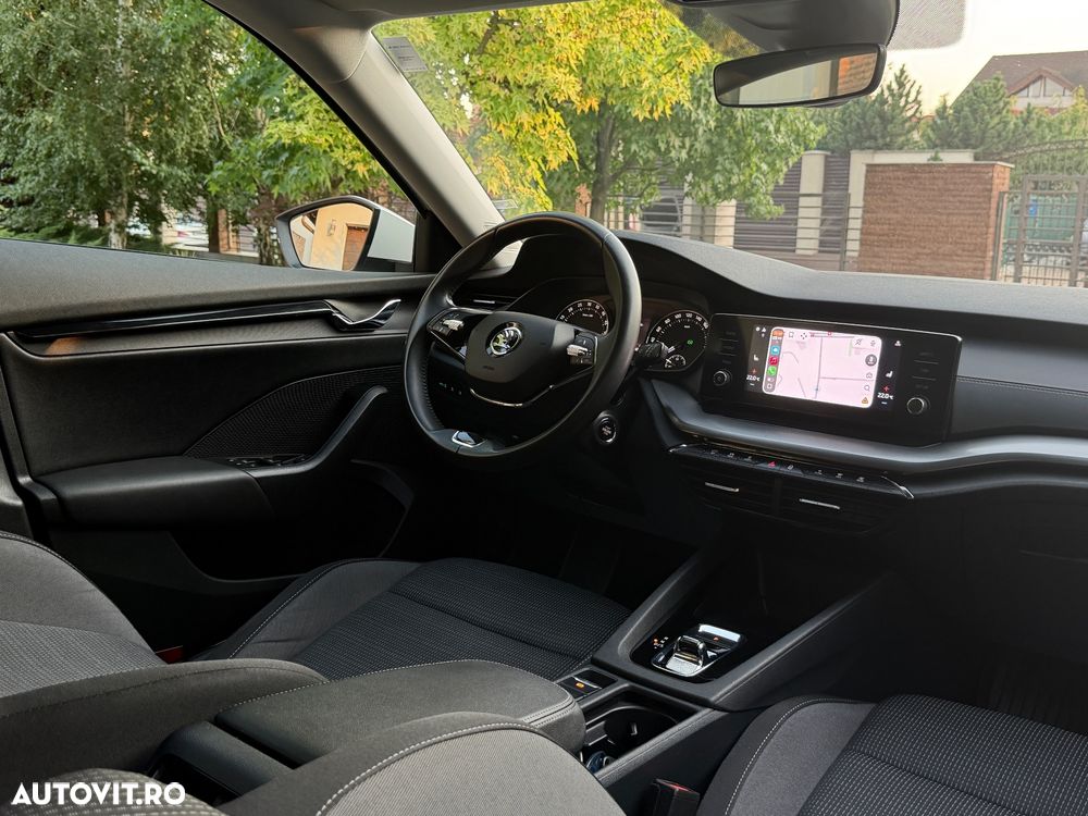 Skoda Octavia 2.0 TDI DSG Ambition - 12