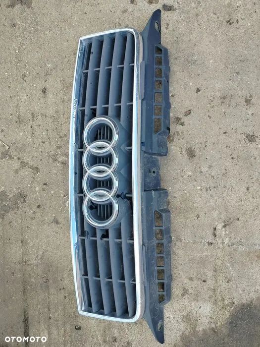 Grill audi a3 8p mały - 1