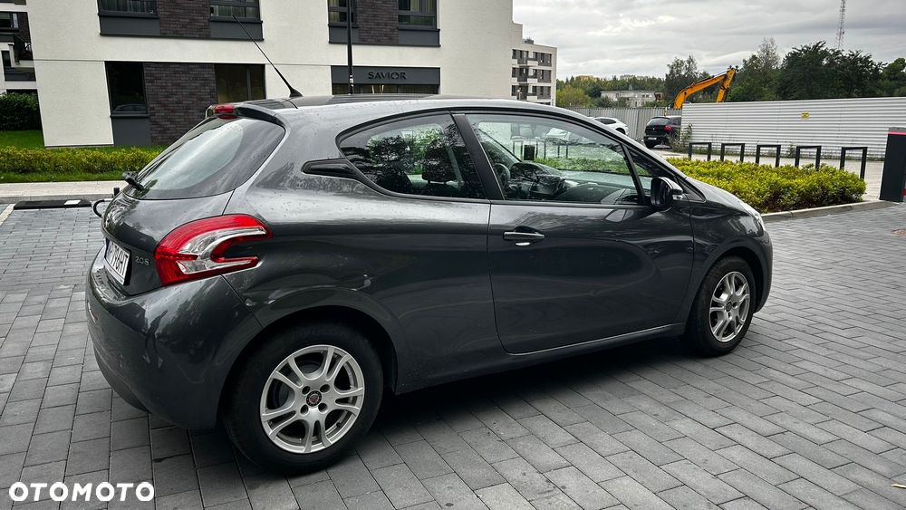 Peugeot 208 PureTech 82 Active - 15