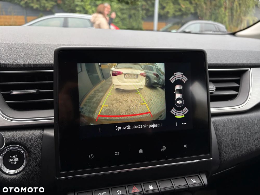 Renault Captur - 28