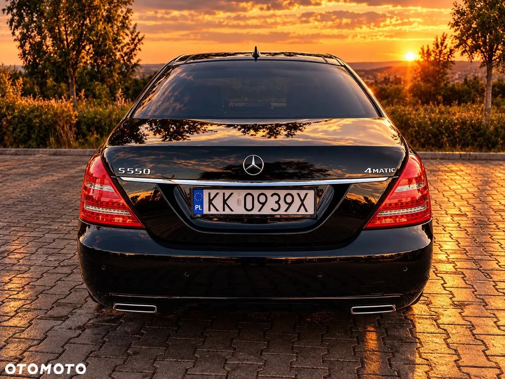 Mercedes-Benz S-Class 2010 photo 4