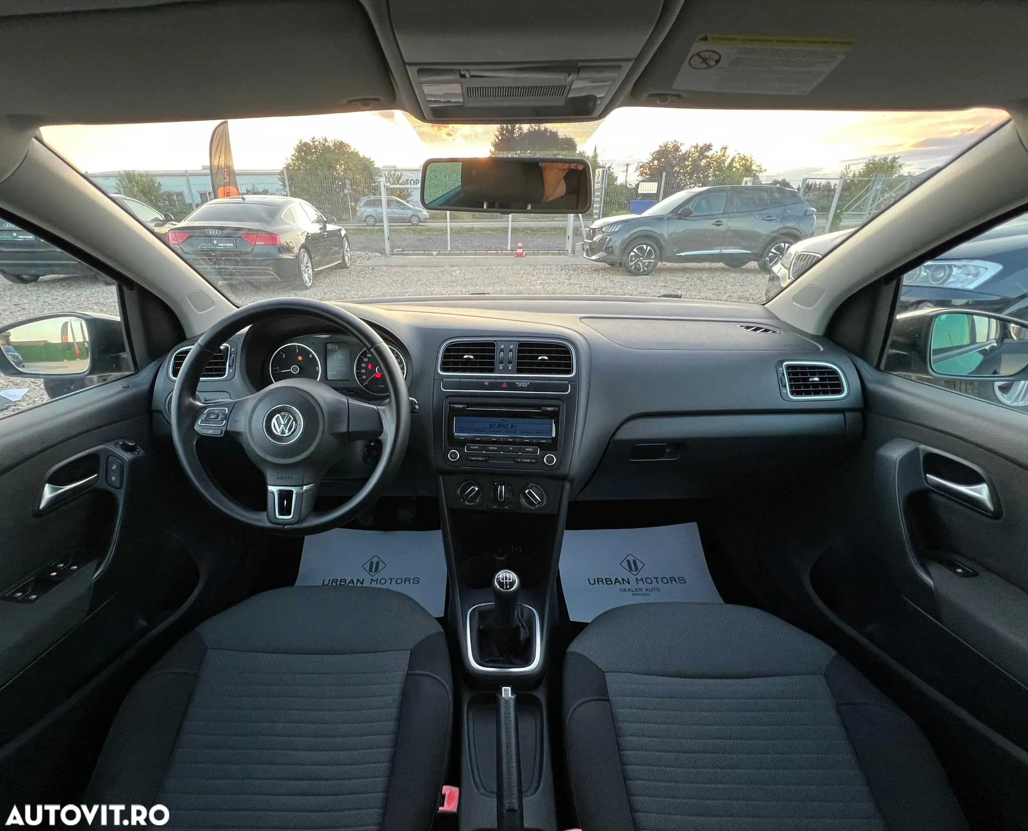 Volkswagen Polo 1.6 TDI Comfortline - 3