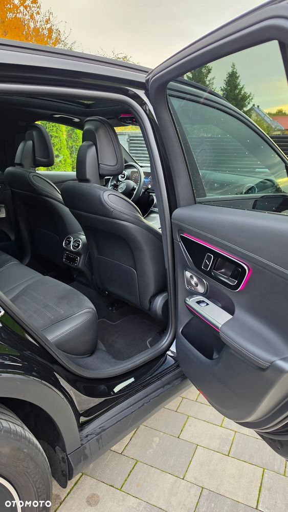Mercedes-Benz GLC 200 mHEV 4-Matic AMG Line - 26