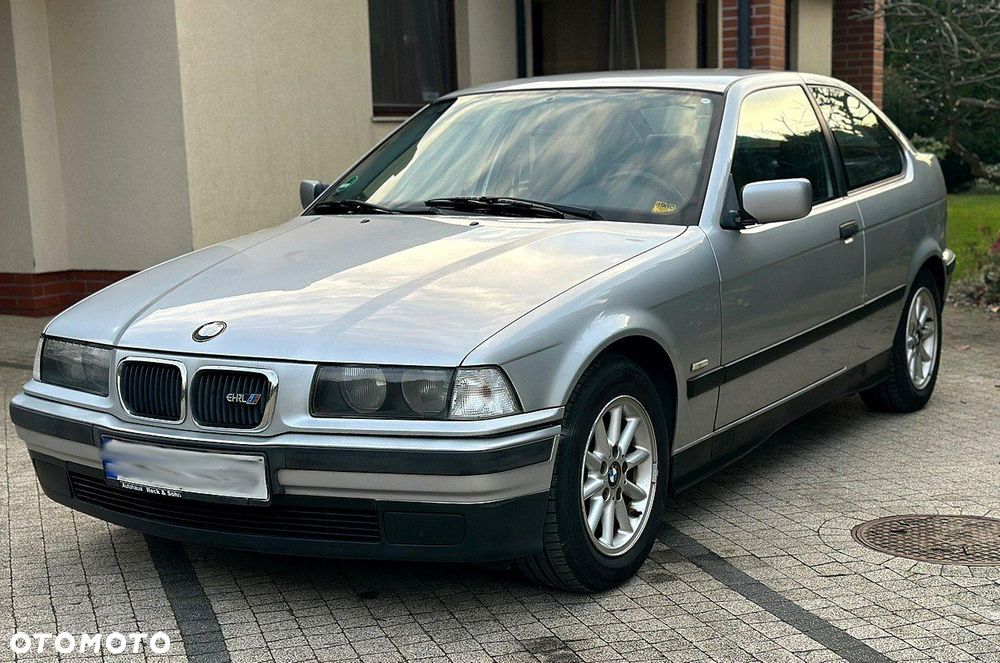 BMW Seria 3 316i - 22