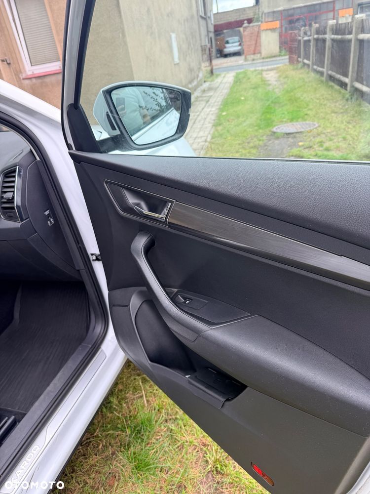 Skoda Karoq 1.5 TSI ACT Style DSG - 19