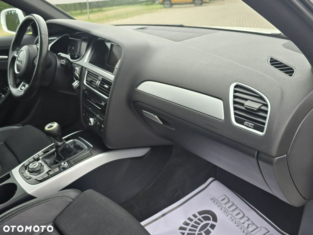 Audi A4 Avant - 28
