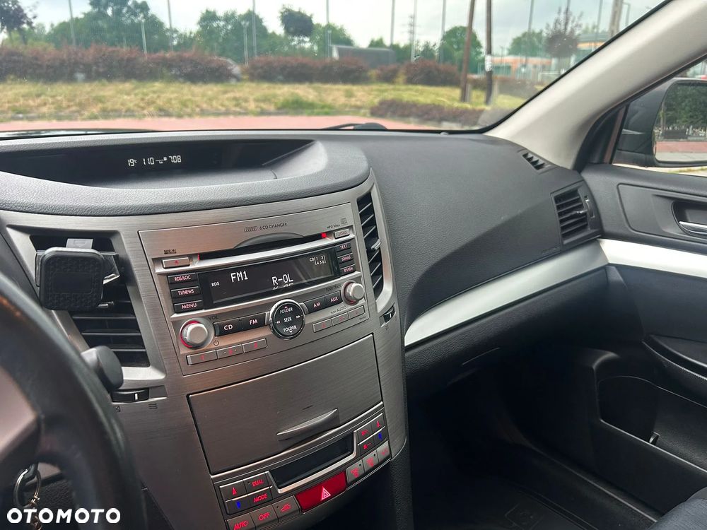 Subaru Legacy 2.0 D Sport - 11