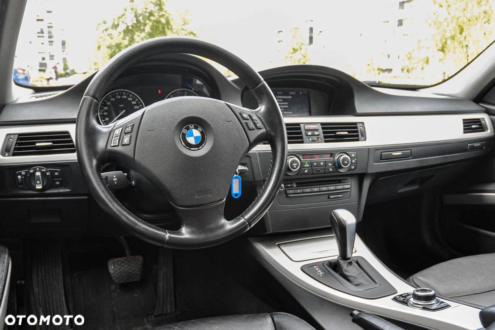 BMW Seria 3 320d - 9