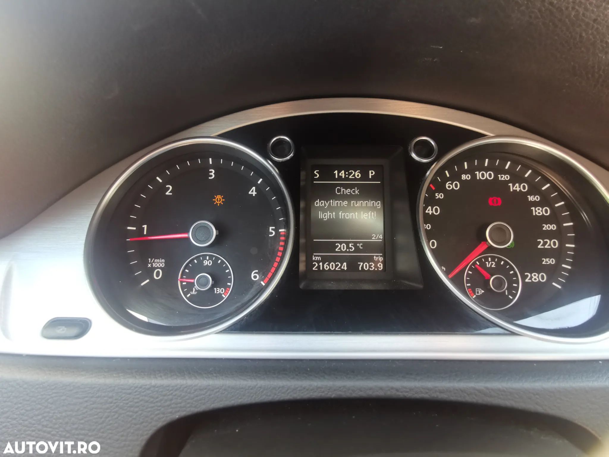 Volkswagen Passat CC - 1