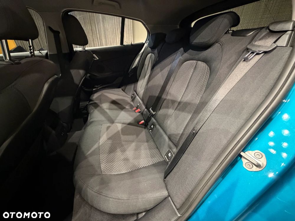 BMW Seria 1 118i Advantage - 11