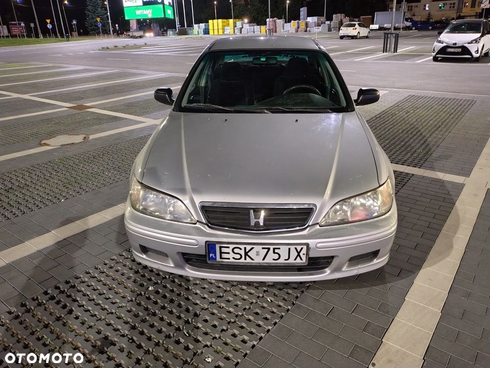 Honda Accord 1.8i ES - 2