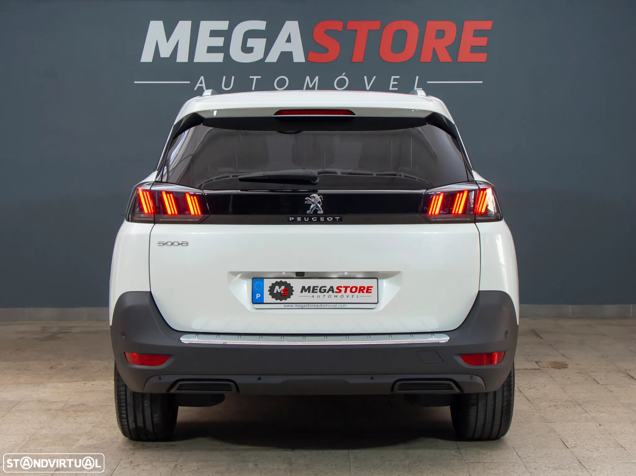 Peugeot 5008 1.2 PureTech Allure EAT8 - 6