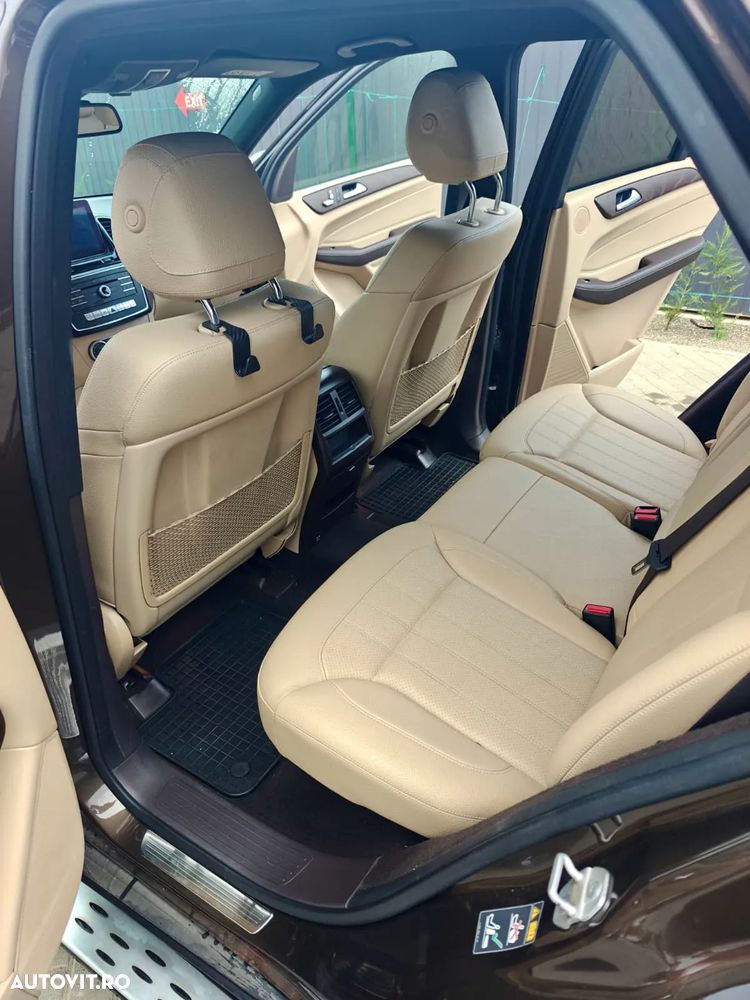 Mercedes-Benz GLE 350 d 4MATIC - 11
